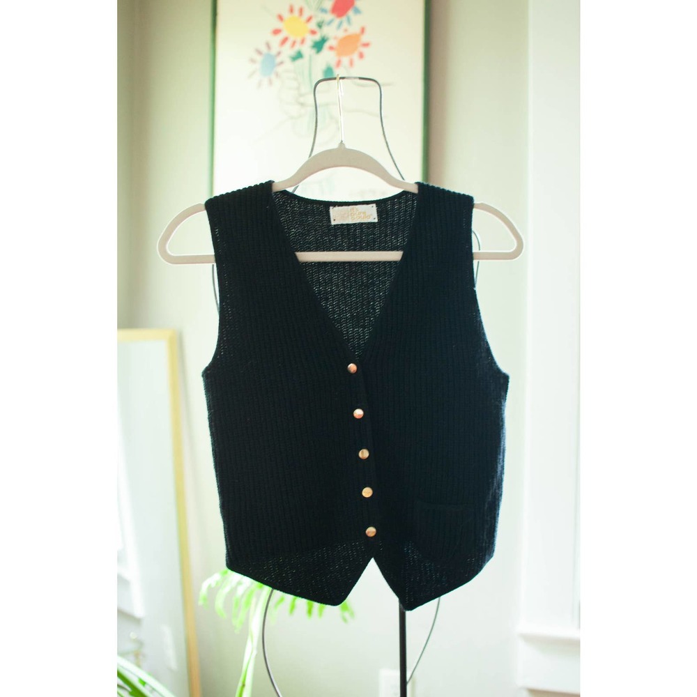 vintage 80s black cropped knit vest